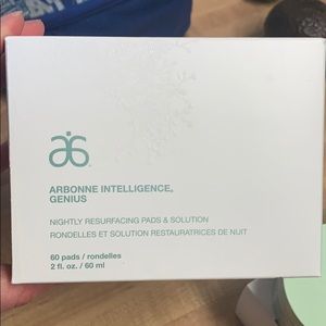 arbonne Genius Nightly Resurfacing Pads & Solution